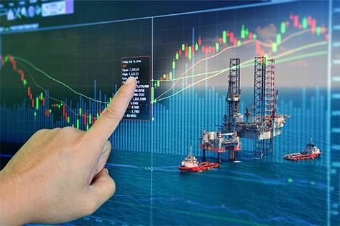 أسعار النفط ترتفع بعد إغلاق السعودية خط أنابيب رئيسياً يتجاوز مضيق هرمز