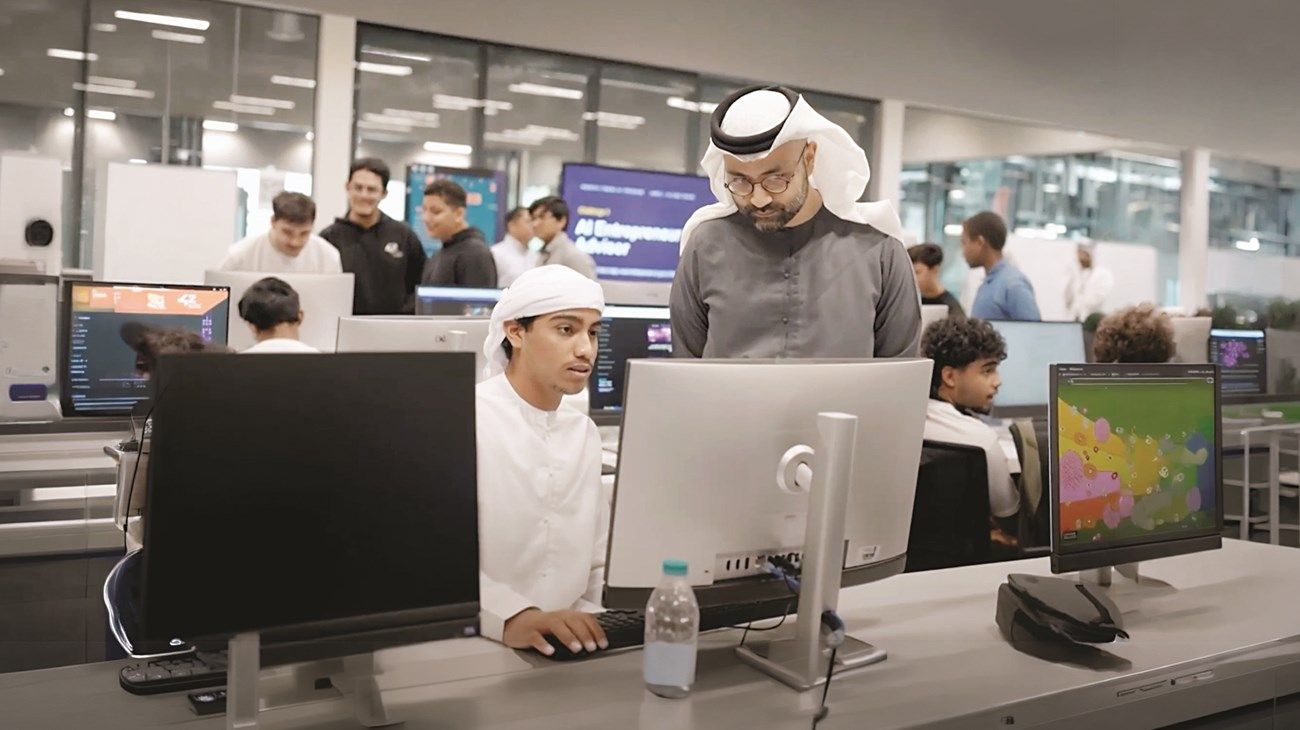 «التعليم والمعرفة - أبوظبي» تعزز مبادرة تعليم الذكاء الاصطناعي