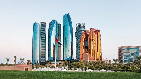 الطقس المتوقع على الإمارات غداً