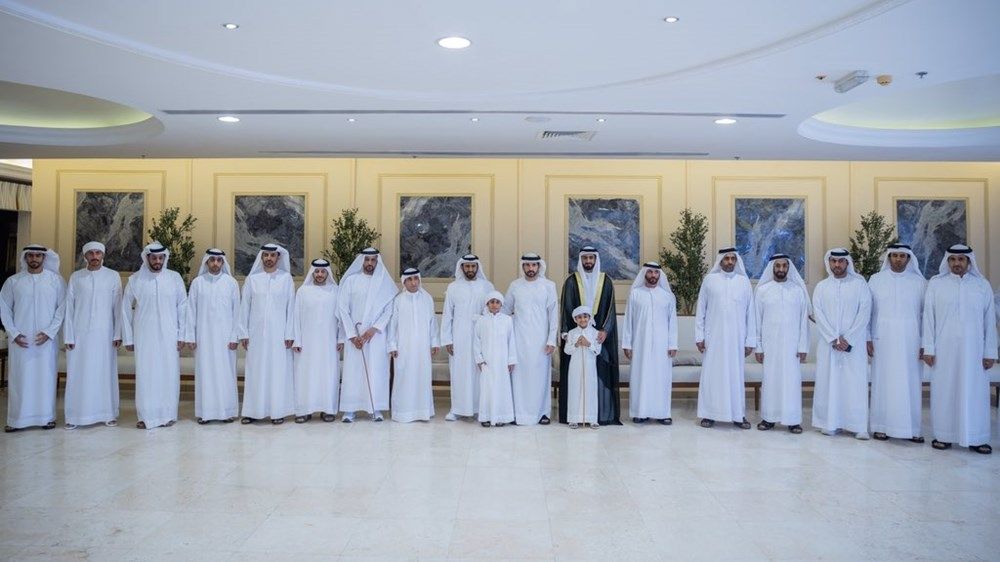حمدان بن محمد يحضر أفراح الفلاسي