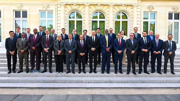 الإمارات تشارك في "الاجتماع الوزاري للطاقة النووية وتقنيات المفاعلات الصغيرة" في باريس