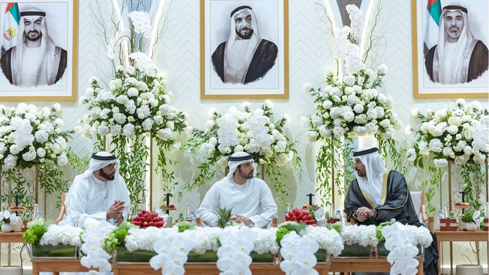 حمدان بن محمد يحضر أفراح الكمدة والبواردي