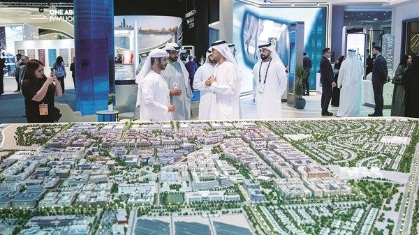 150 مليار درهم قيمة 50 اتفاقية ومبادرة خلال «ليفكس 2026»