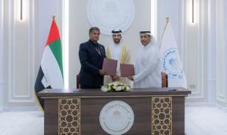 سلطان بن أحمد القاسمي يشهد توقيع جامعة خورفكان مذكرات تفاهم مع نبتون وشمس والعربية للطيران